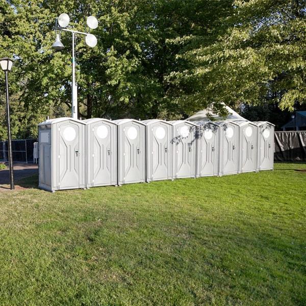 we provide special event portable restrooms for a wide variety of events, including weddings, festivals, and sporting events